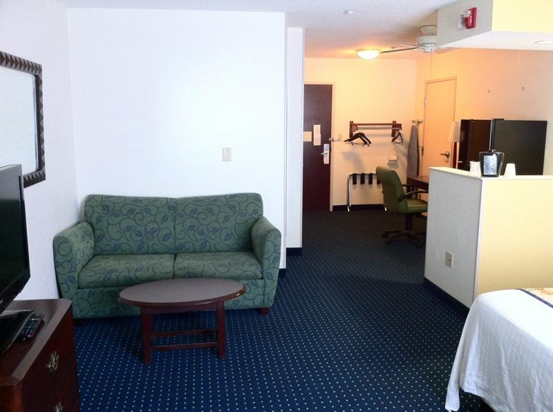 Studios And Suites 4 Less - Gum Road Chesapeake Phòng bức ảnh