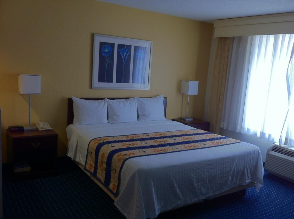 Studios And Suites 4 Less - Gum Road Chesapeake Phòng bức ảnh