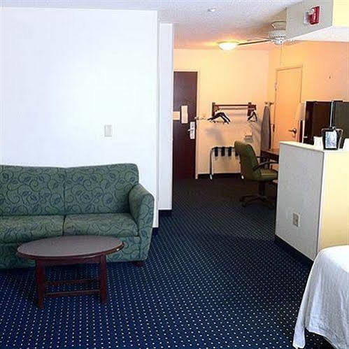 Studios And Suites 4 Less - Gum Road Chesapeake Ngoại thất bức ảnh
