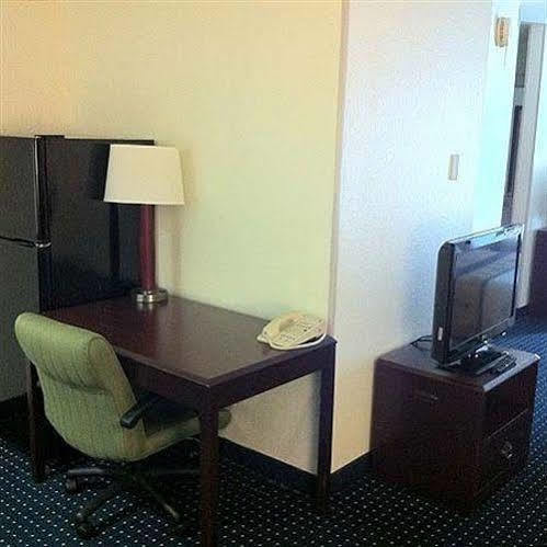 Studios And Suites 4 Less - Gum Road Chesapeake Ngoại thất bức ảnh
